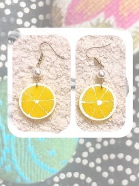 🎉🎉Lovisa Yellow Lemon Fruit Slice Dangle Earrings with Pearl Accent
